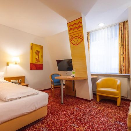 Allvitalis Traumhotel كارلسروه المظهر الخارجي الصورة