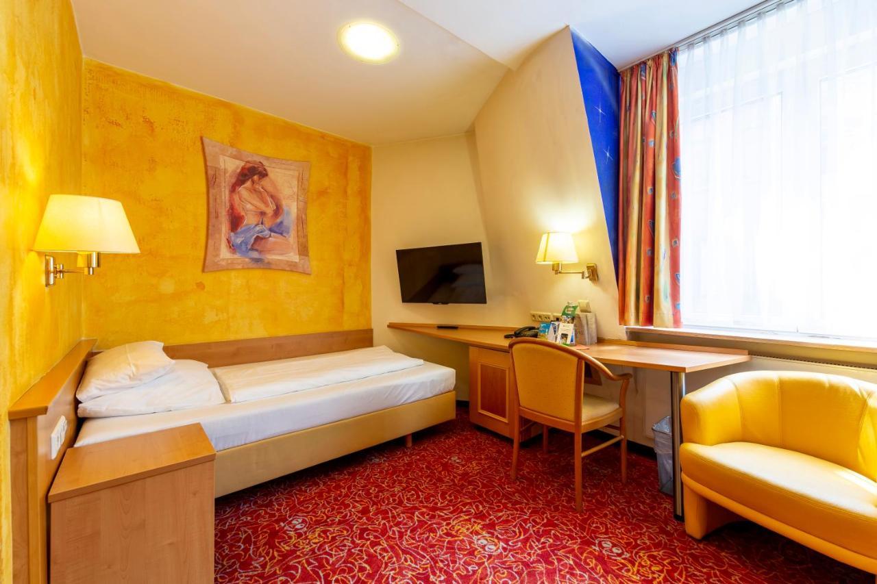 Allvitalis Traumhotel كارلسروه المظهر الخارجي الصورة