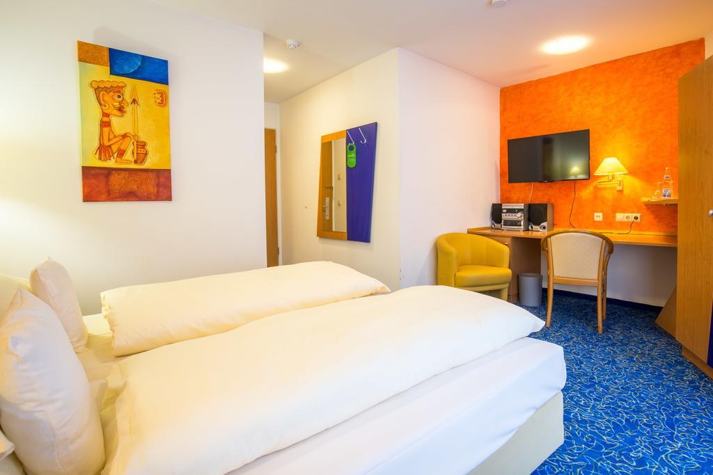 Allvitalis Traumhotel كارلسروه المظهر الخارجي الصورة