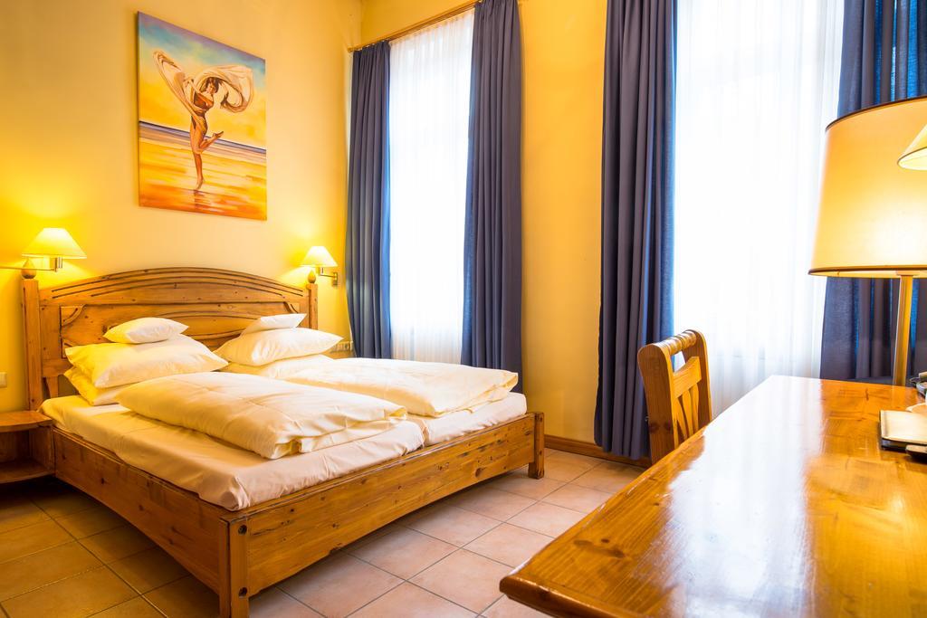 Allvitalis Traumhotel كارلسروه المظهر الخارجي الصورة